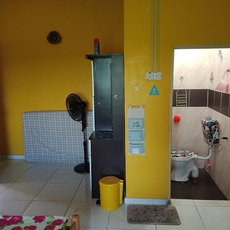Inapan Desa Studio House Homestay Kangar Perlis ห้อง รูปภาพ
