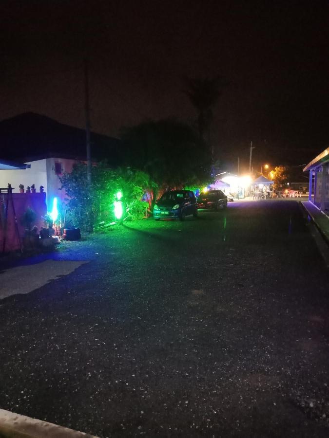 Inapan Desa Studio House Homestay Kangar Perlis ภายนอก รูปภาพ